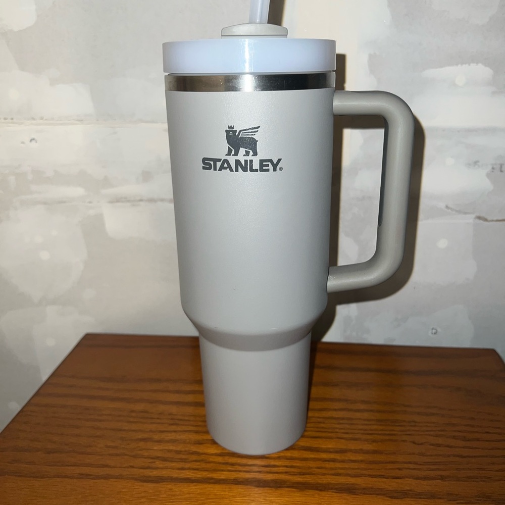 Stanley Matte Gray Travel Tumbler with Handle